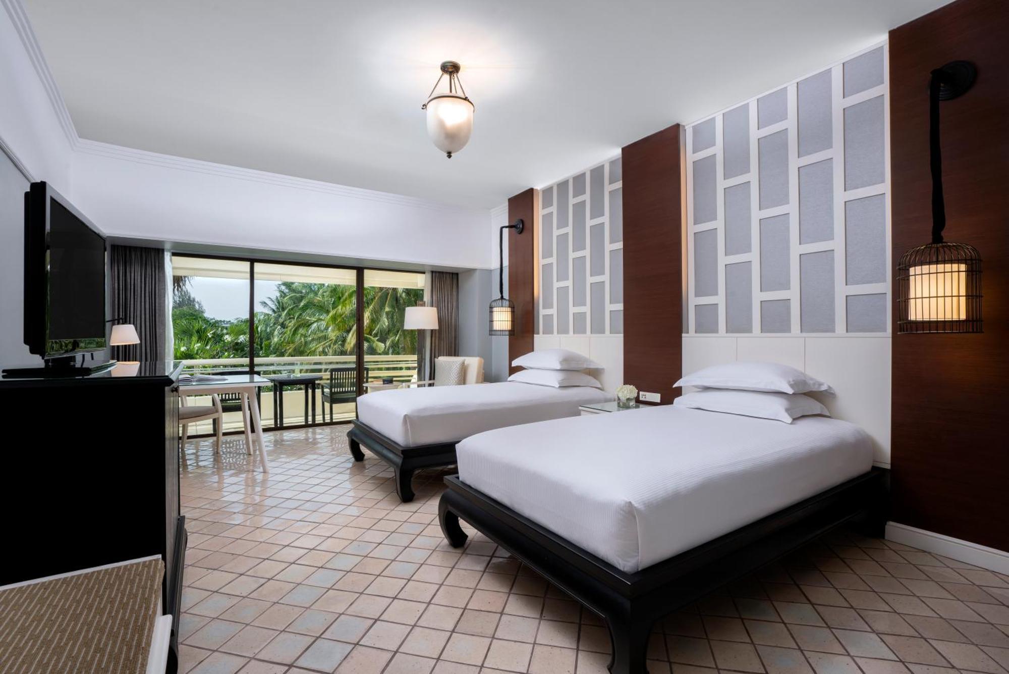 Pullman Phuket Karon Beach Resort מראה חיצוני תמונה Deluxe Room